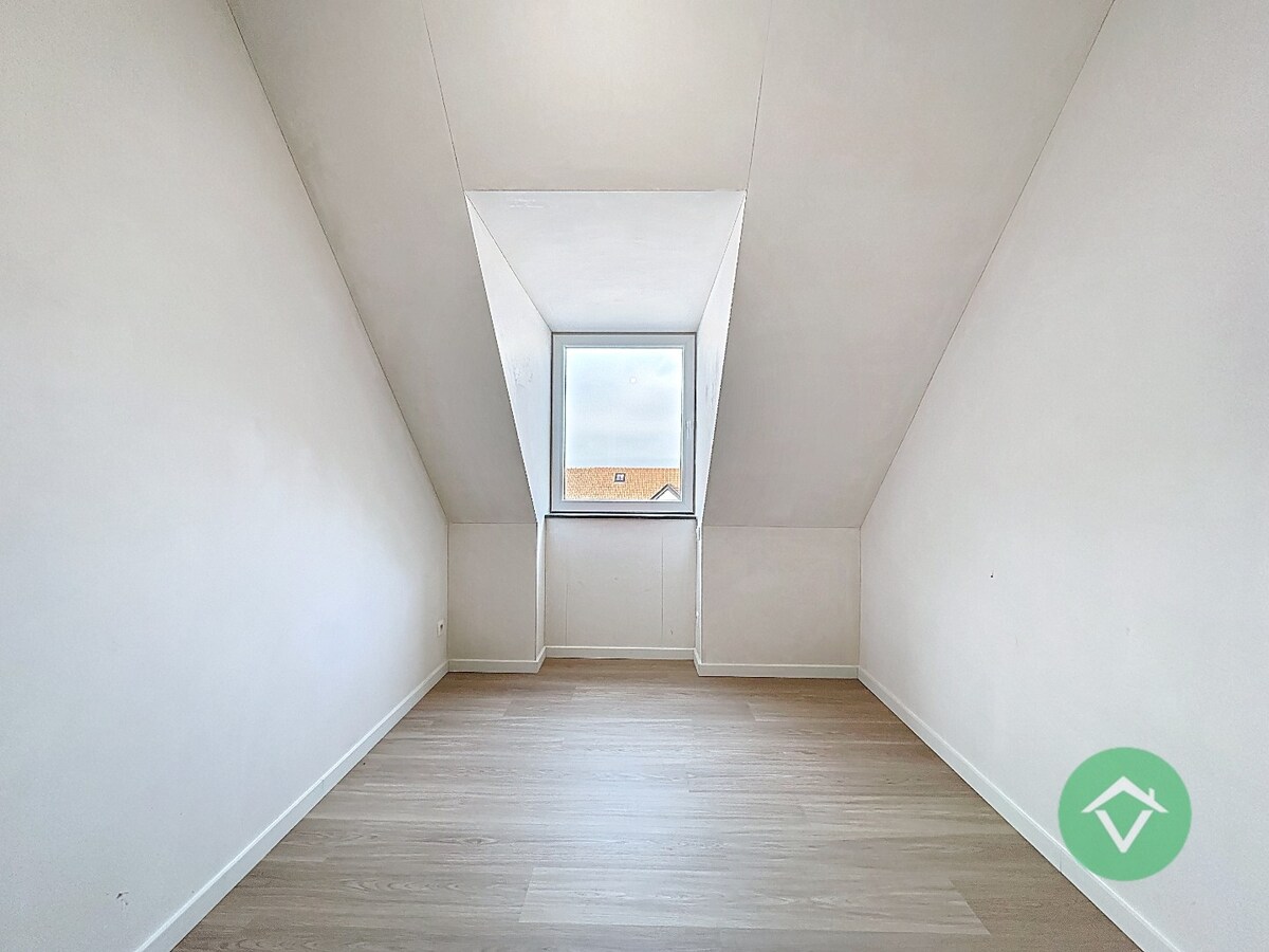 Nieuwbouwappartement met 2 slaapkamers en 1 terras in centrum Koekelare 