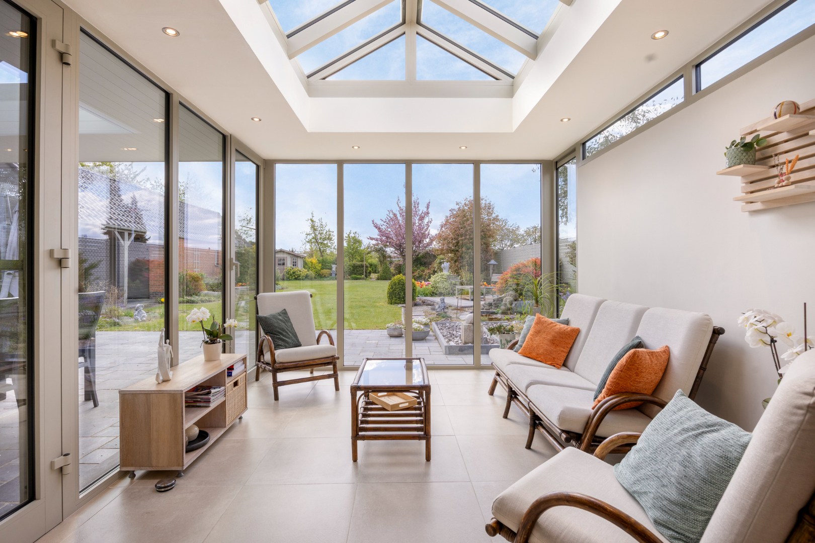 Open bebouwing met prachtige tuin en 4 ruime slaapkamers, garage, tuin en terras in Bierbeek – EPC 272kWh/m² 