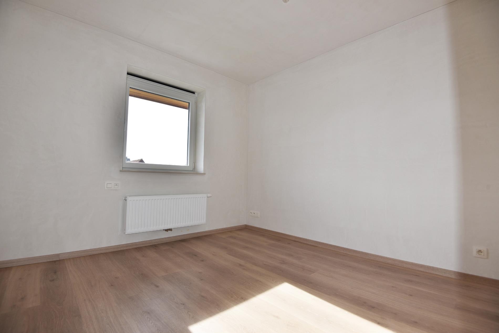 NIEUWBOUW HOB met 3 slpks en tuin te ADEGEM 