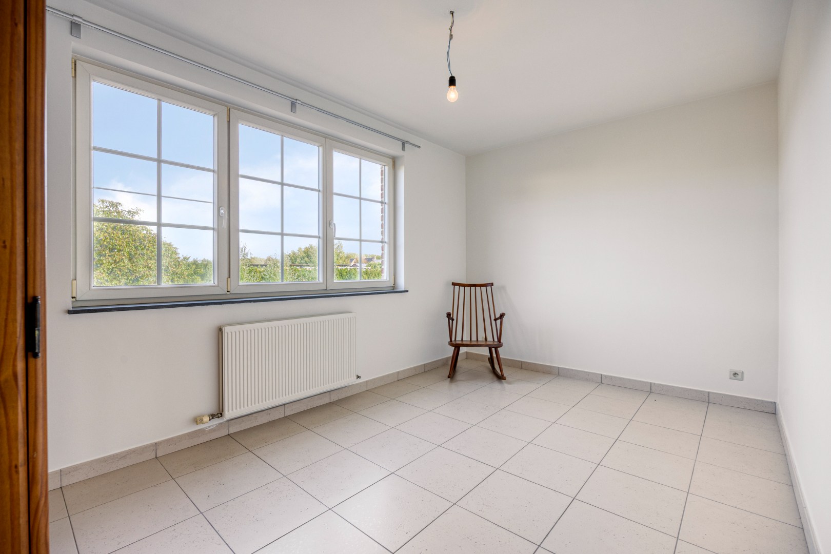 Appartement met 2 slaapkamers en autostaanplaats in Lubbeek! - EPC 102 kWh/m² - bewoonbare opp. 99 m² 