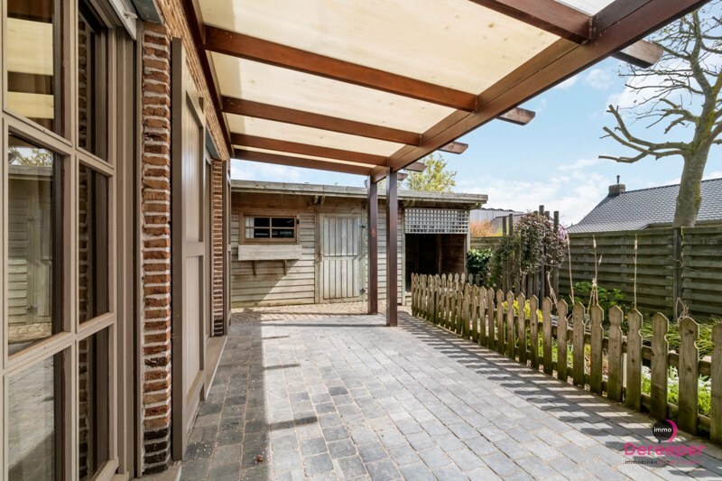 Charmante bungalow, gelegen op een ruim perceel van 626 m² 