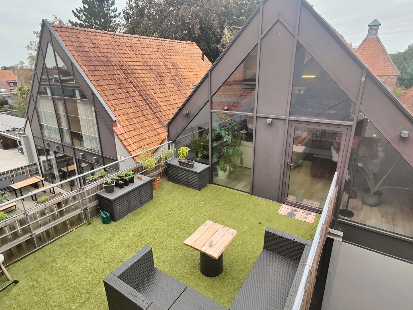 Uniek en modern appartement in het centrum van Ardooie 