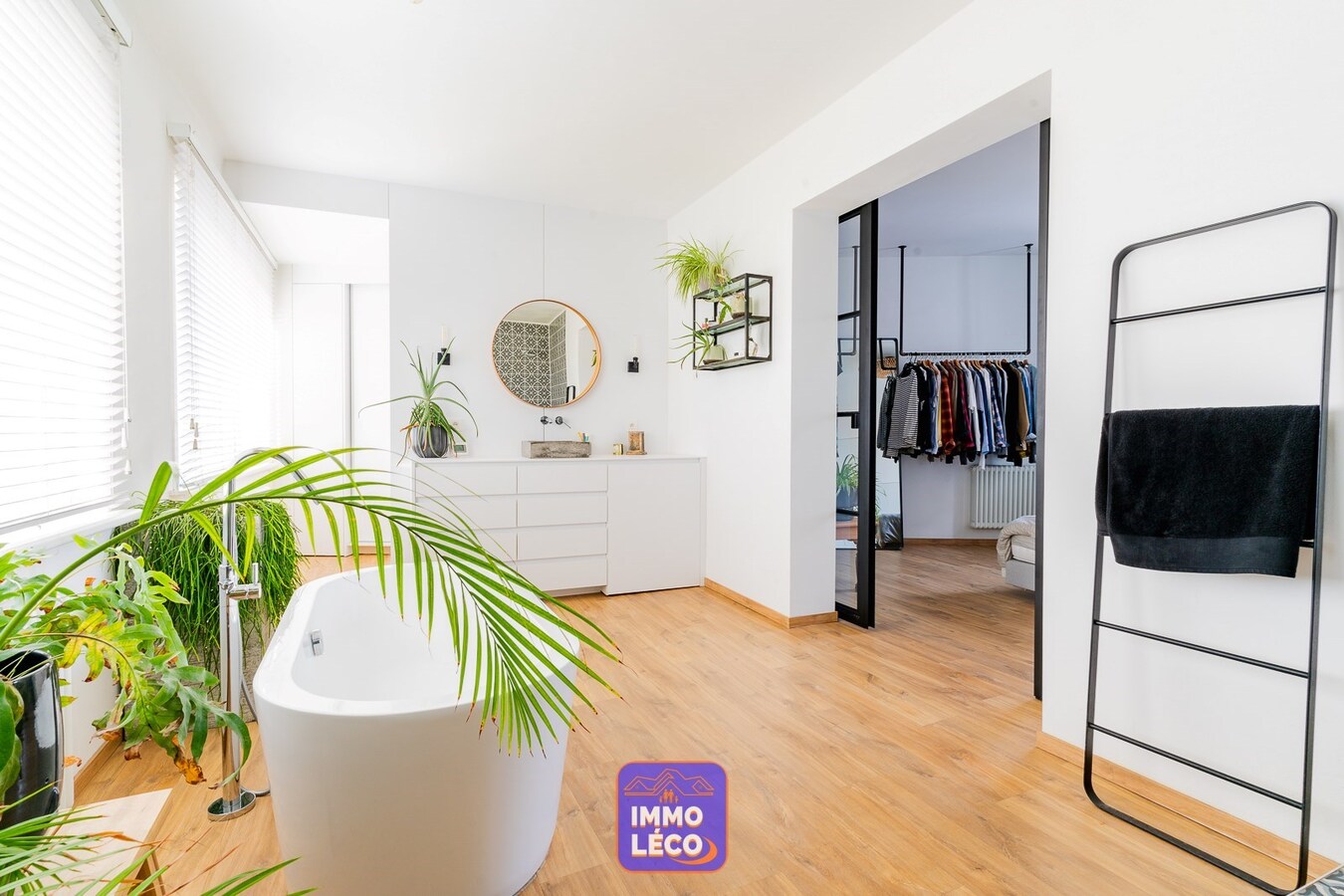 Superbe appartement "TRIPLEX" en plein centre-ville, COUP DE COEUR ! 