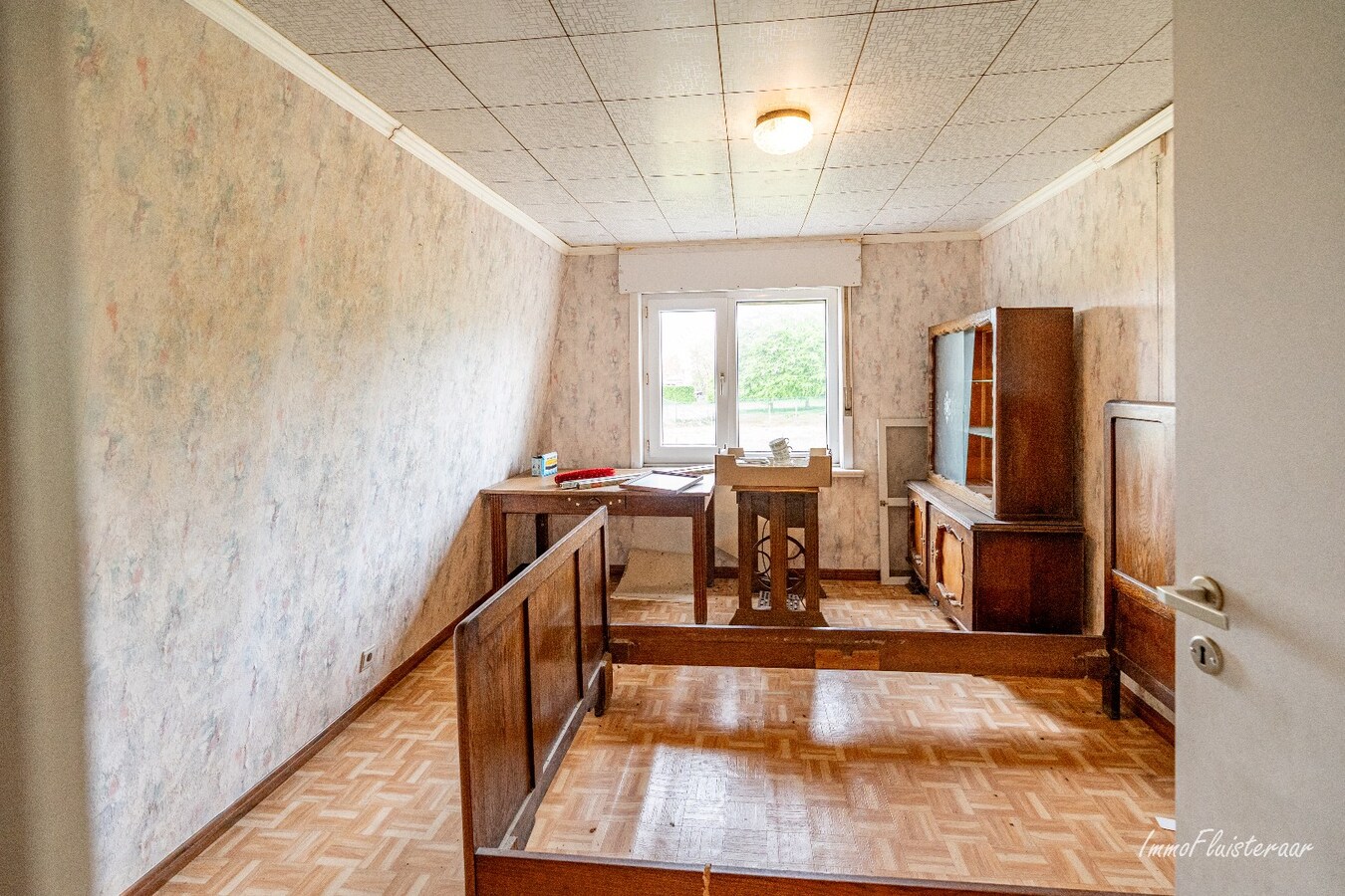 Te renoveren woning met bijgebouw en weiland op ca. 4813 m² 