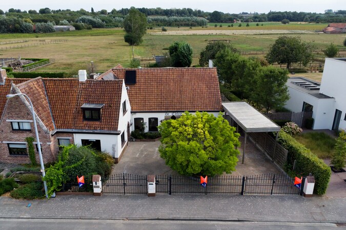 Te koop villa - Marke