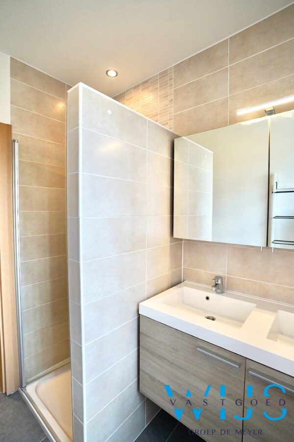 Recent 2 slaapkamerappartement te CENTRUM Ertvelde ! 