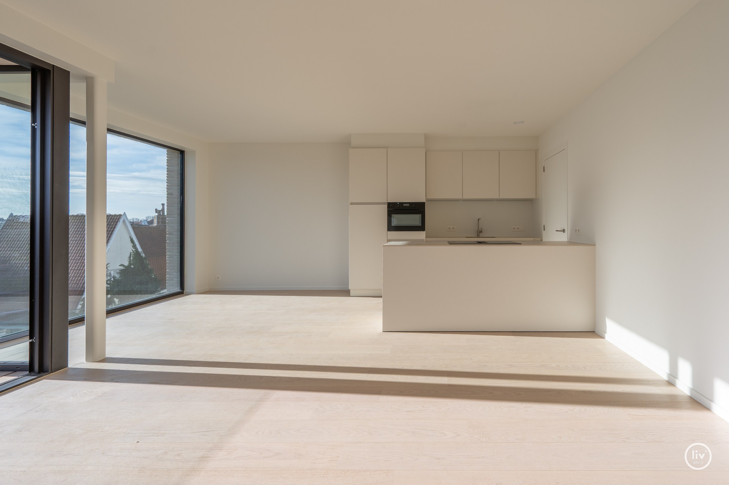 Centraal gelegen nieuwbouw-appartement in de residentie Maurice (met mogelijkheid tot aankoop van een inpandige autostaanplaats). 