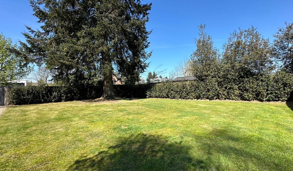 Standalone kantoorpand te huur in Deurle