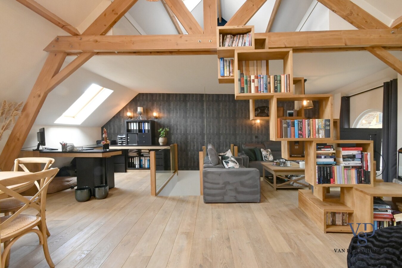 Charmante woning, centrum Gavere 