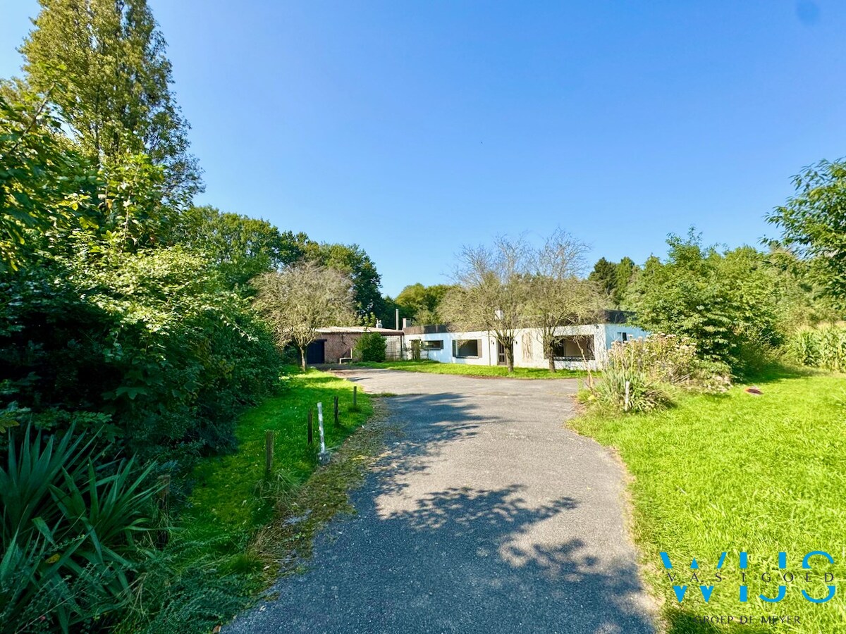 Fantastische eigendom in hartje Eeklo ! 