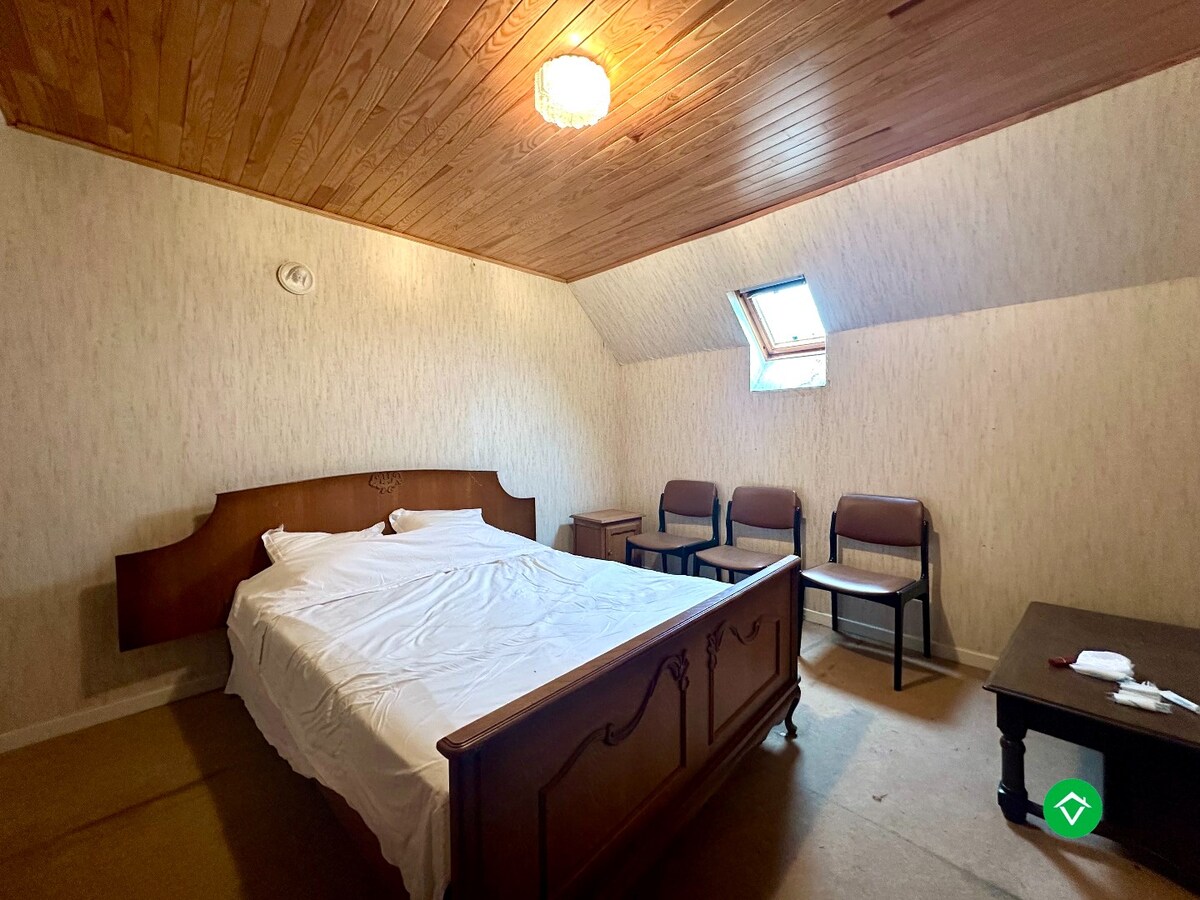 Rijwoning in het centrum van Koekelare met mogelijkheden 