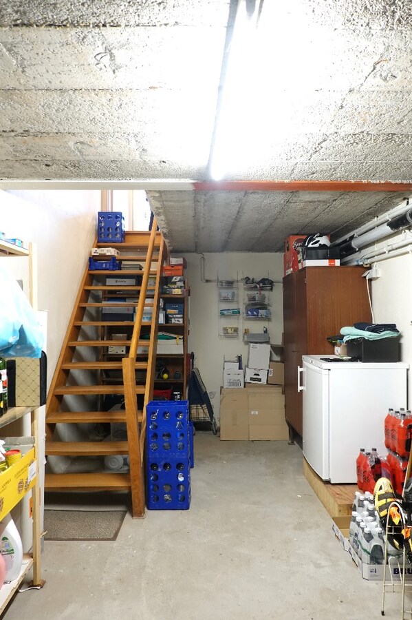 Ruime halfopen woning op uitstekende ligging 