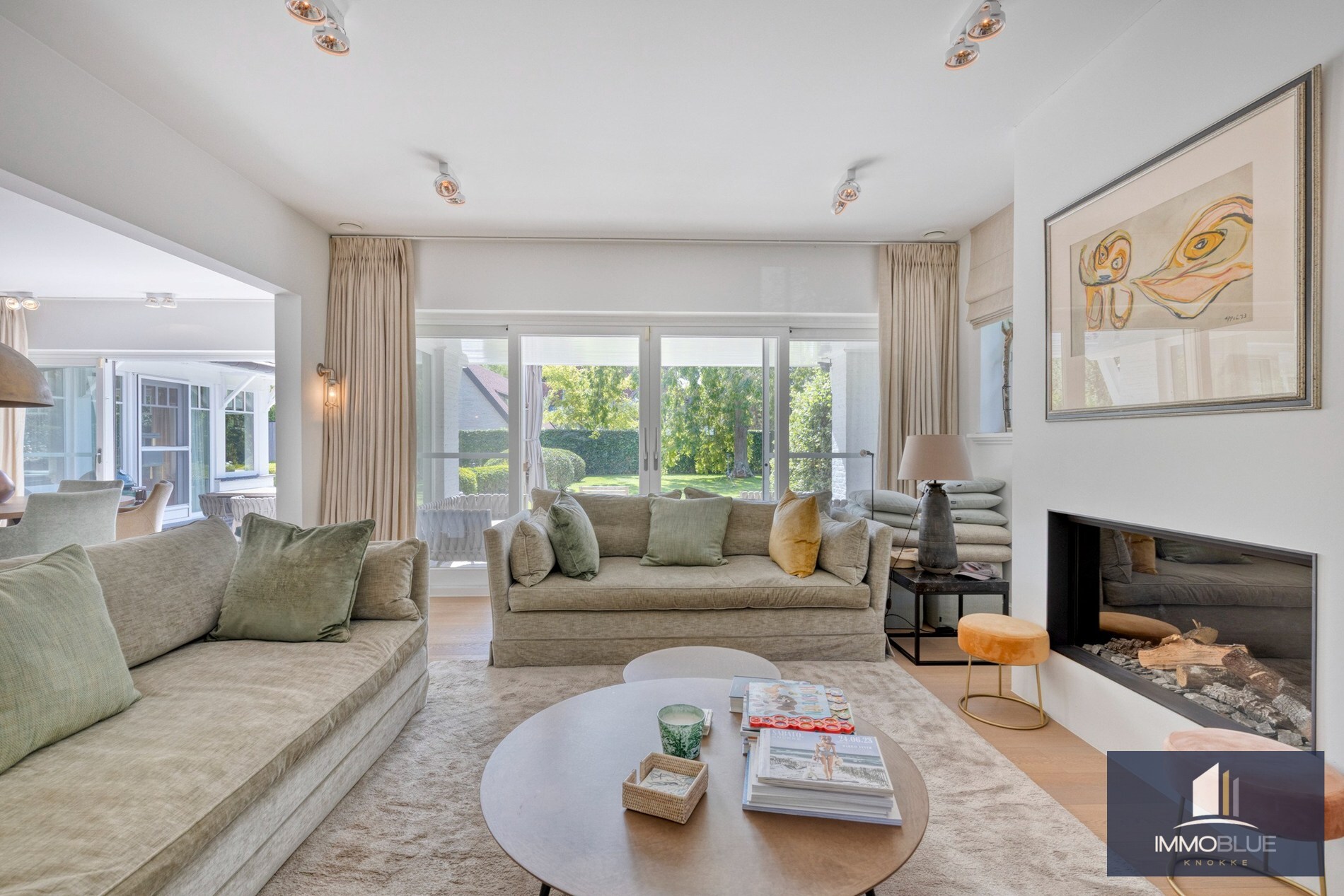 Luxueuze en stijlvolle villa in Engelse Cottage stijl met verwarmd zwembad gelegen in het Zoute. 