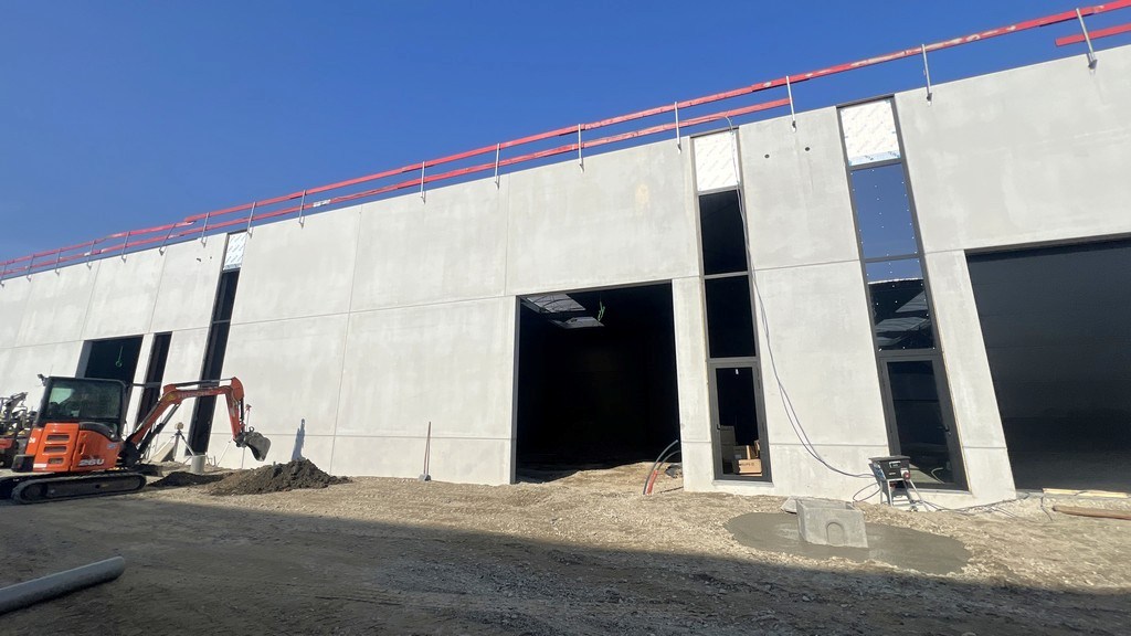 Nieuwbouw magazijn te huur in kmo-park Schipdonk in Deinze