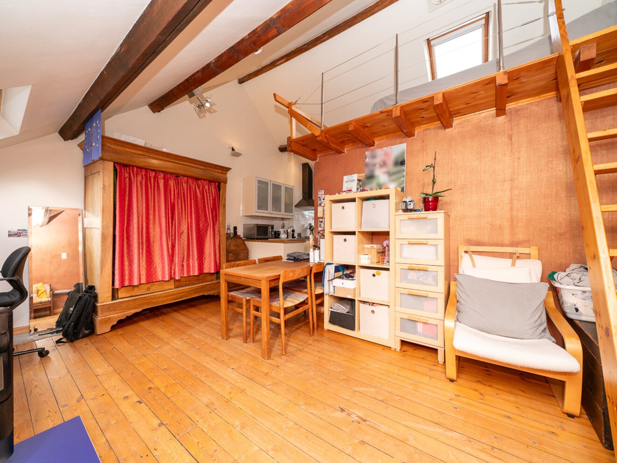 Karaktervol pand in de Europese wijk 