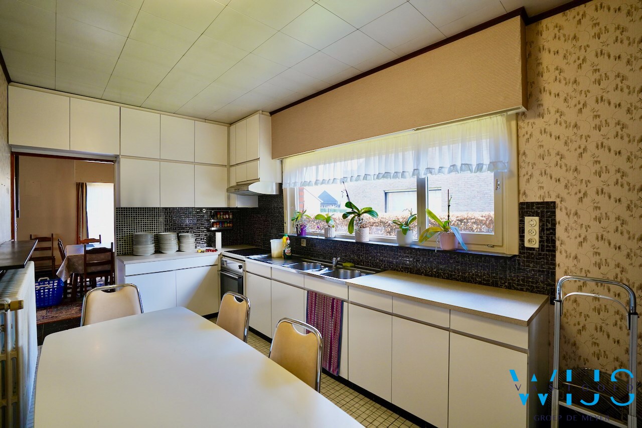 Alleenstaande bungalow op 793m² te Wippelgem ! 