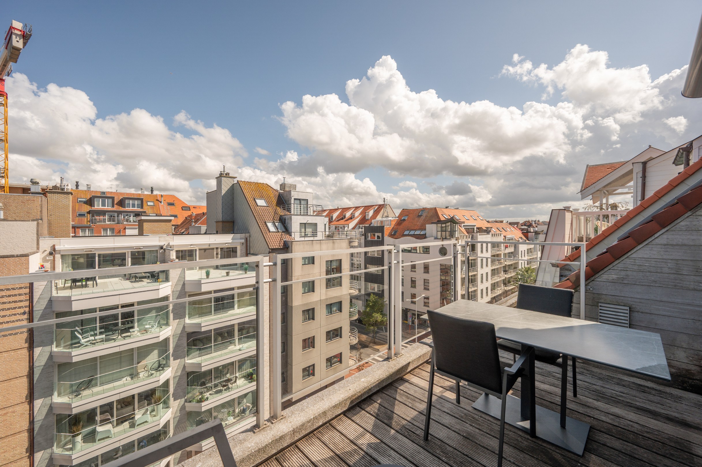 Duplex appartement te koop in Knokke met groot zonnig terras 