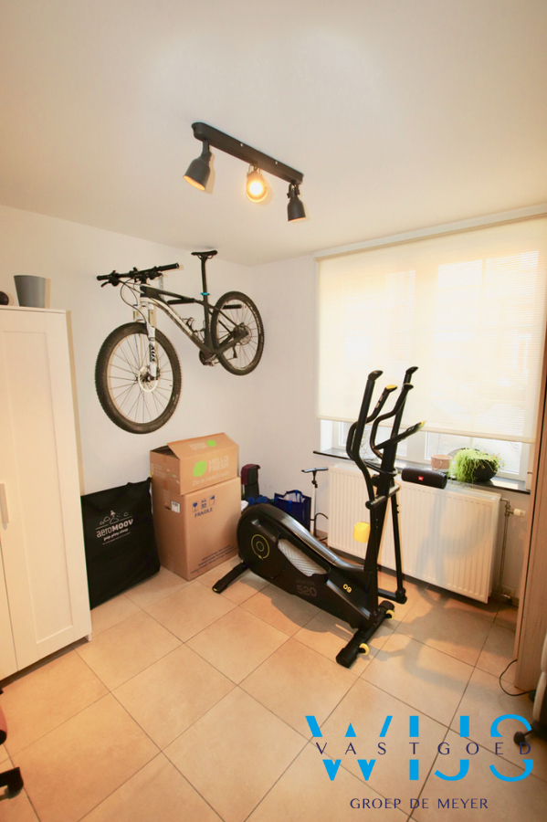 Instapklare en smaakvolle woning in hartje EEKLO 