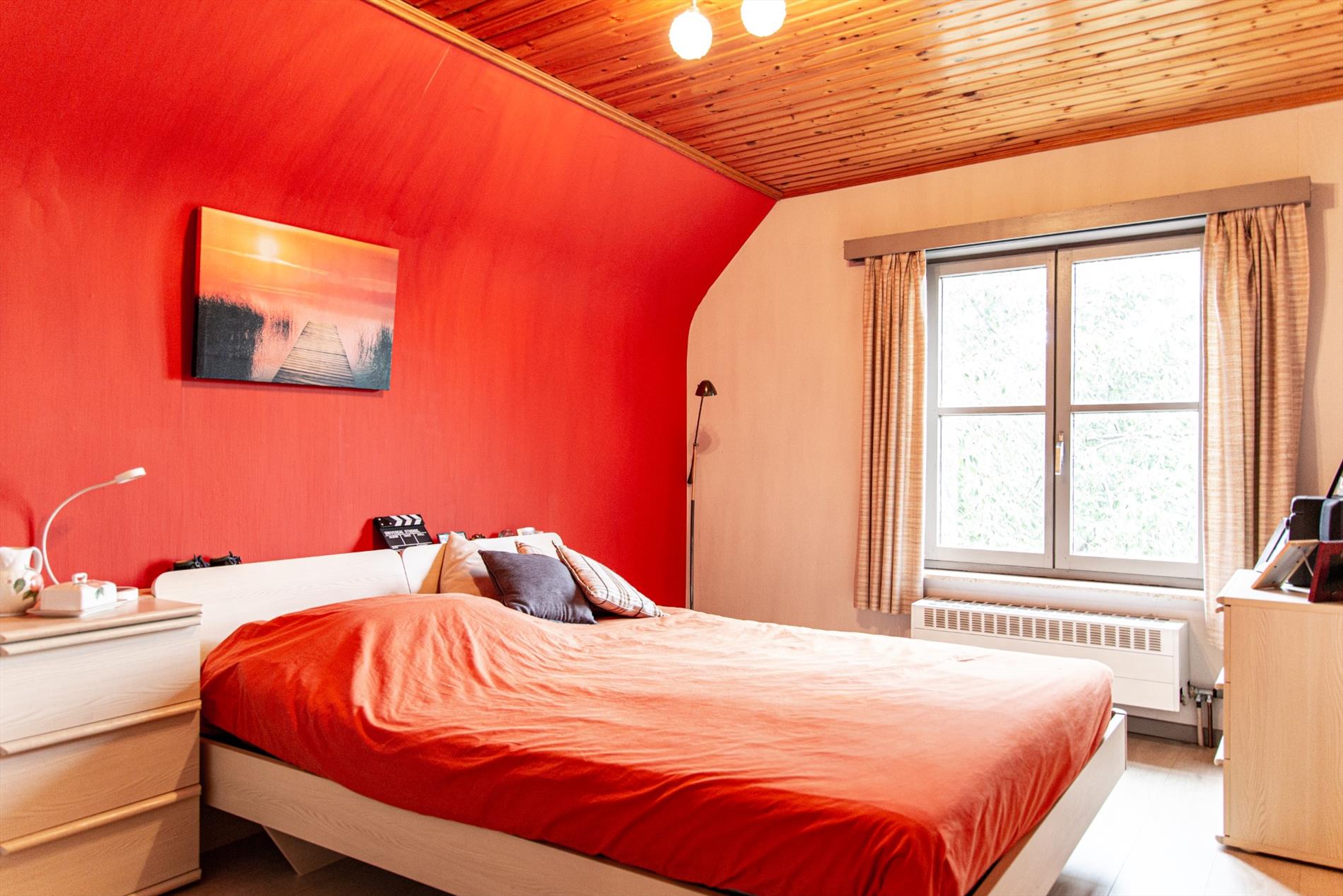 Rustieke woning met paardenstalling op 959m² landelijk gelegen doch nabij centrum Maldegem 