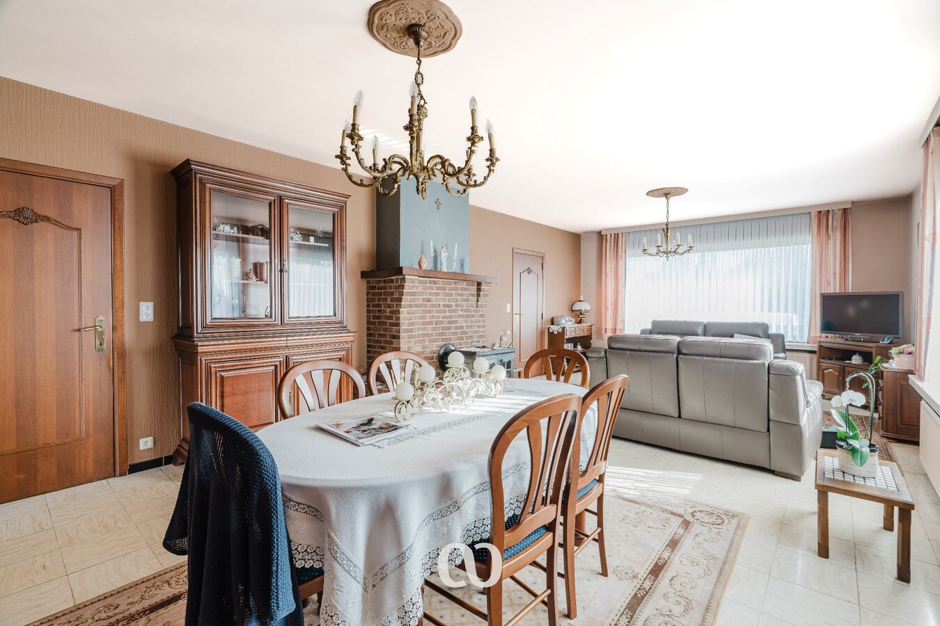 Rustig wonen in Nederename: aangename bungalow met 3 slaapkamers 