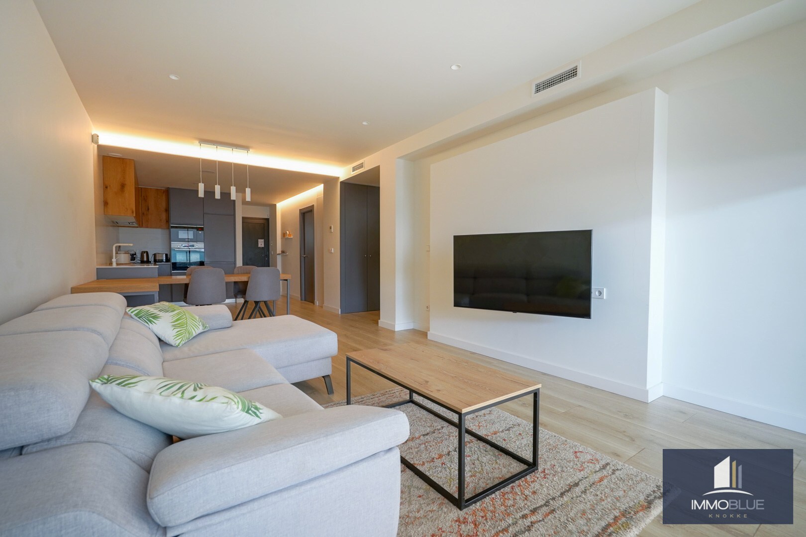 Appartement ensoleillé avec deux chambres à Cumbre del Sol. 