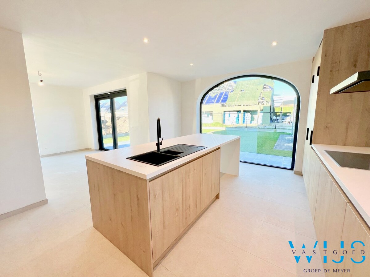 Alleenstaande nieuwbouwwoning te ASSENEDE 