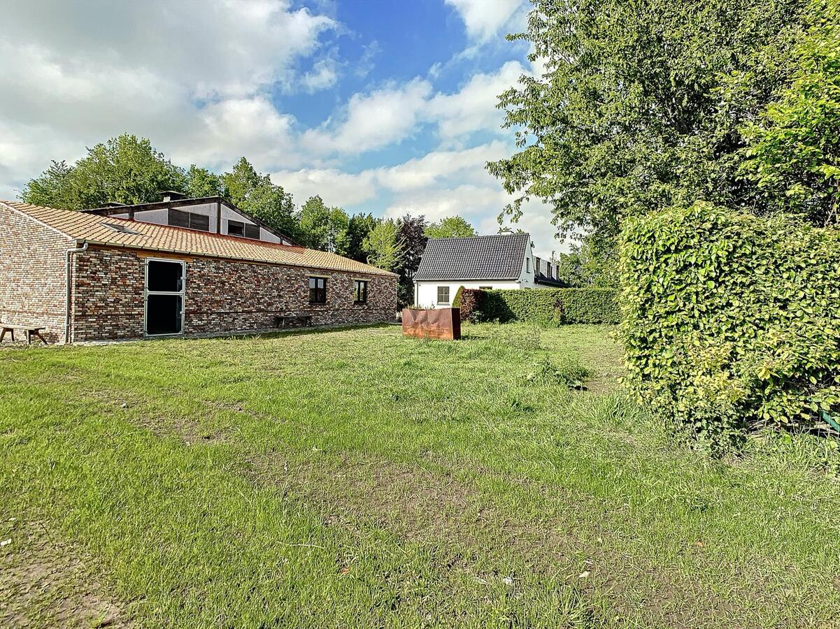 Exclusieve villa te huur in Kruishoutem 