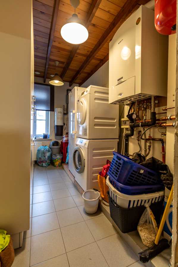 Charmante woning op 2329m² te Kortemark 