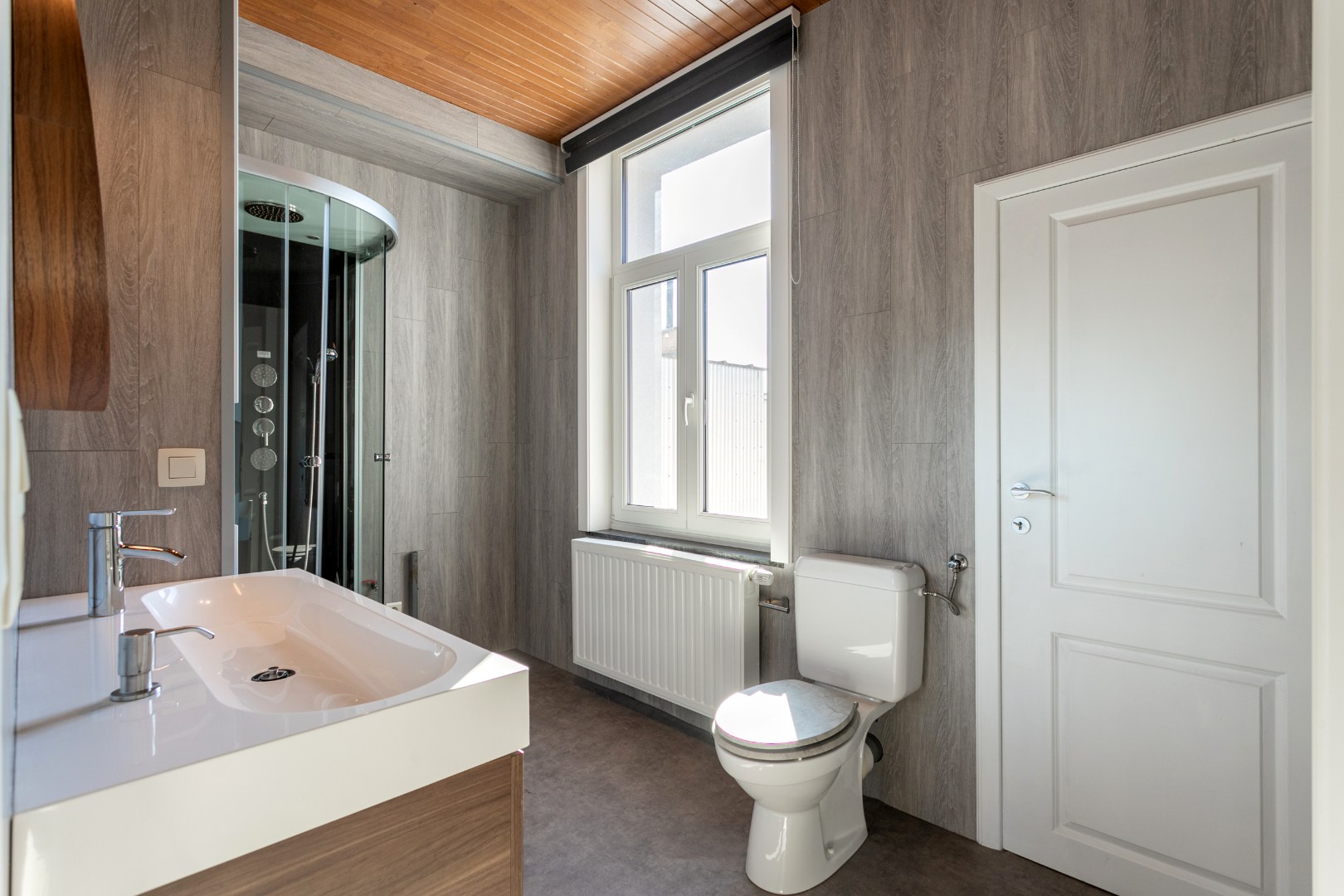 Opbrengsteigendom te koop met 3 app (+-90m²) 