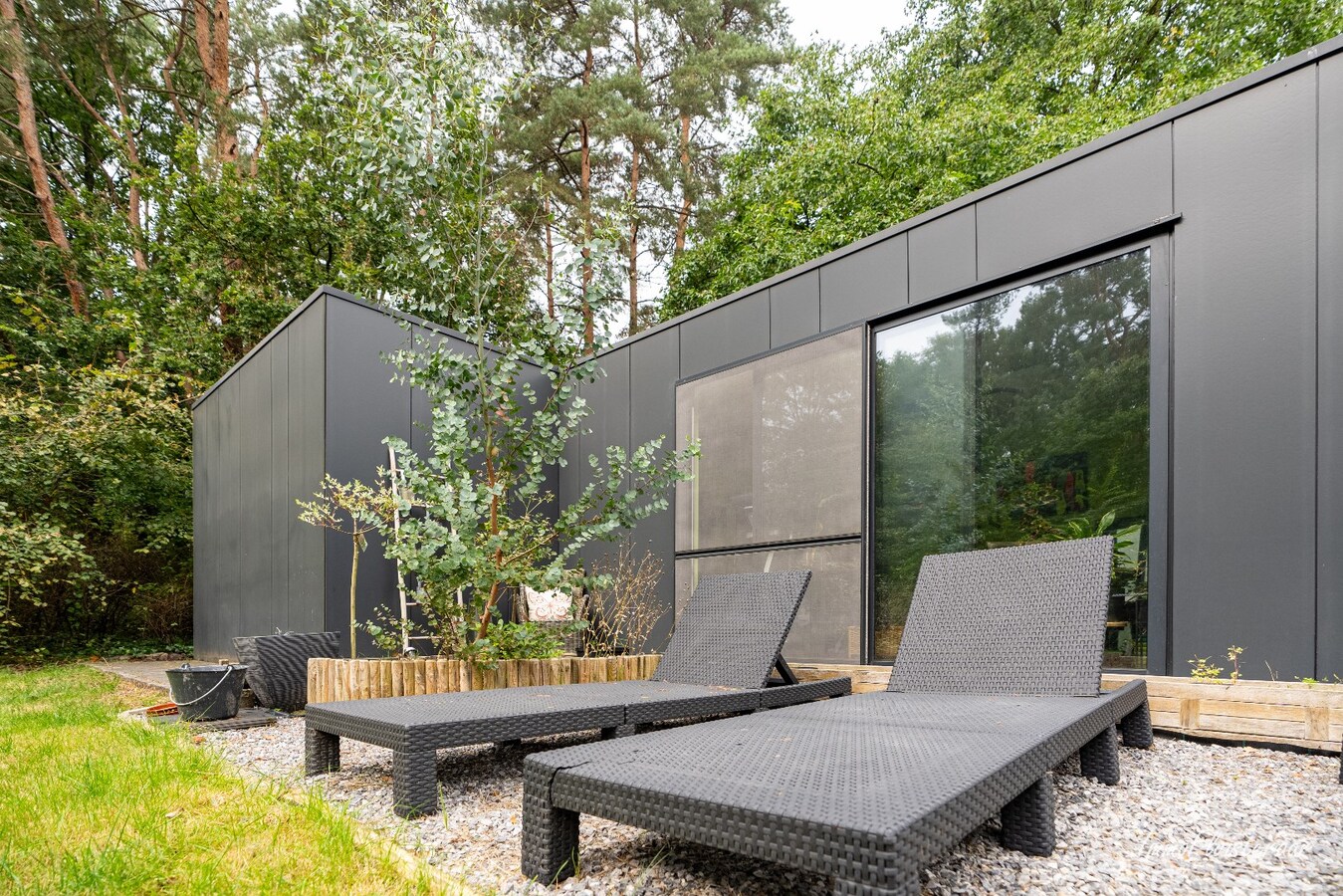 Maison prête à emménager dans un environnement boisé d'environ 24 ares à Keerbergen. 