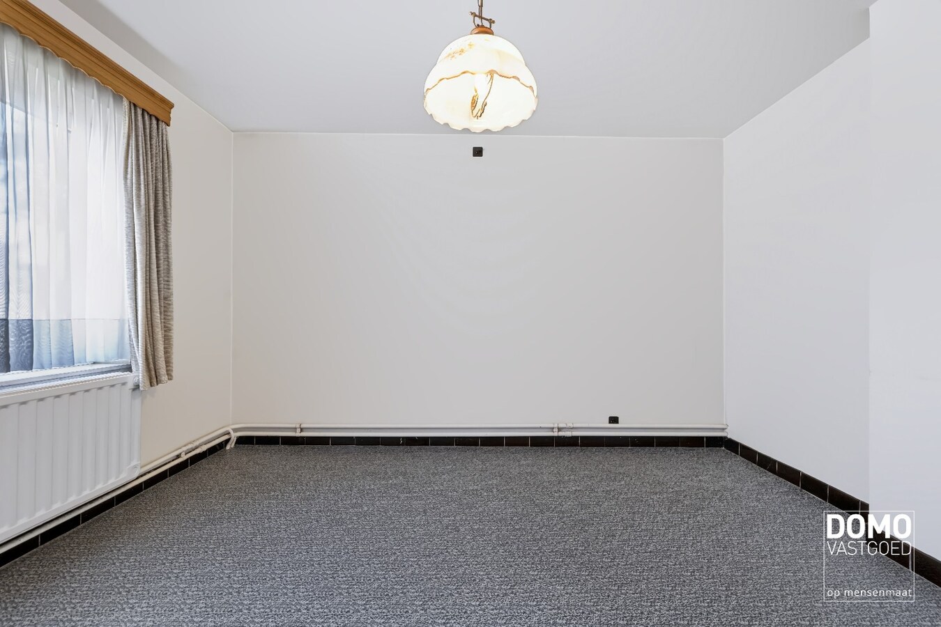 Zeer goed onderhouden woning op 9 are met potentieel 