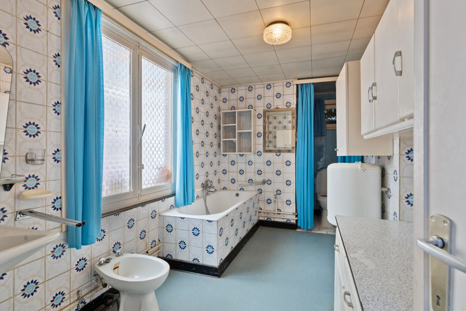 Open bebouwing met 4 slaapkamers en aangename tuin op top ligging in Willebringen! - EPC 735 kWh/m² - bewoonbare opp. 164 m² 