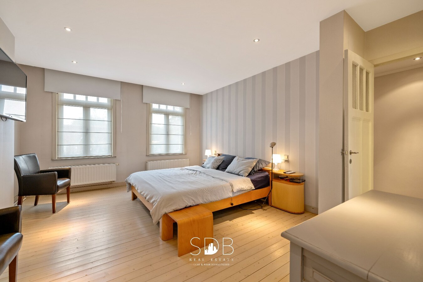 Prachtige woning met paardenfaciliteiten op 11.703m² 