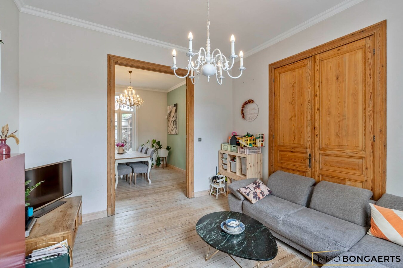 Karaktervolle woning met 4 slaapkamers, tuin en garage. 