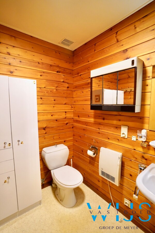 Enorm goed gelegen bungalow op 668 m² te Ertvelde ! 