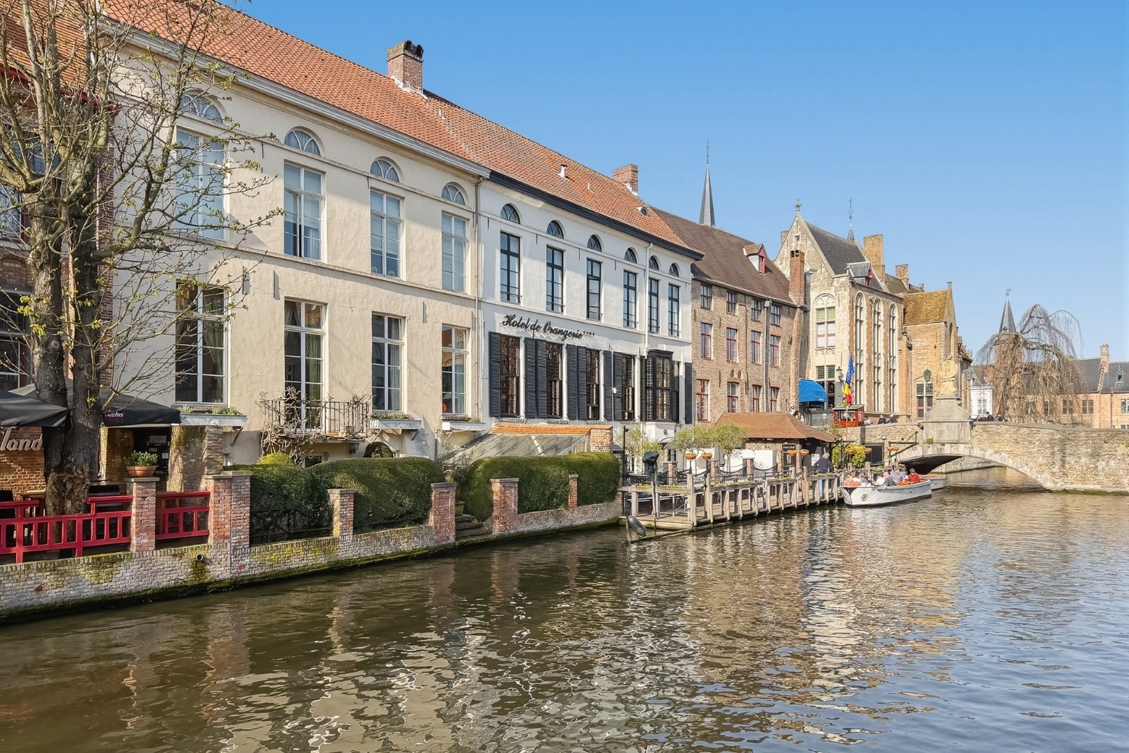 Uitzonderlijk handelspand met woonst op toplocatie! 