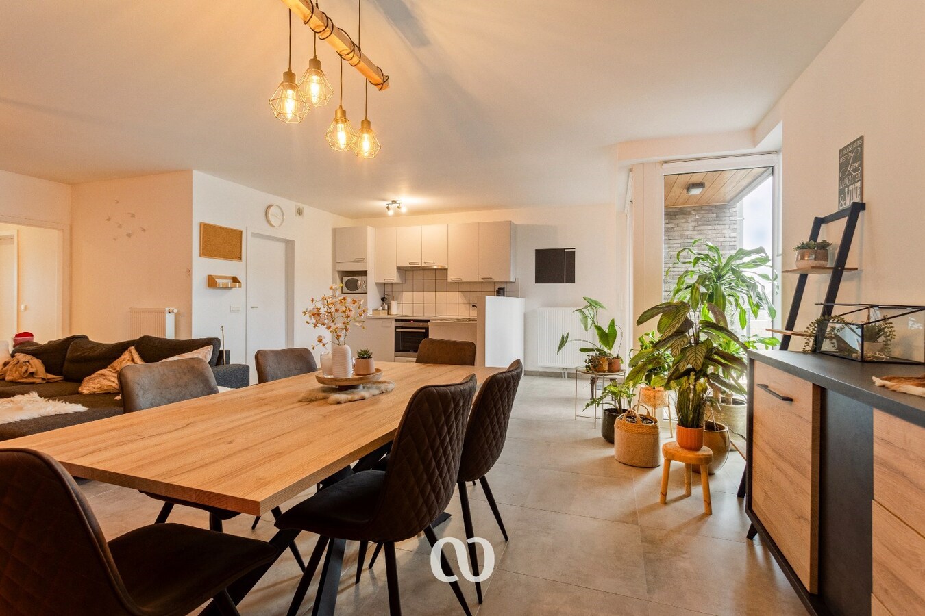 Zeer ruim appartement met twee slaapkamers in Oudenaarde 