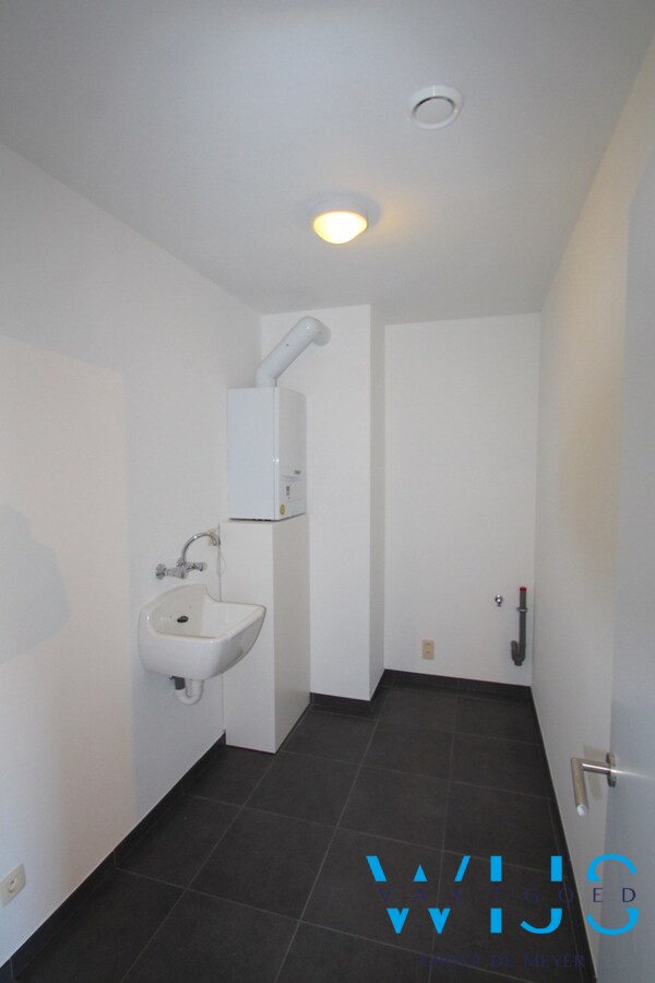 Instapklaar gelijkvloers appartement te Lievegem (Waarschoot) ! 