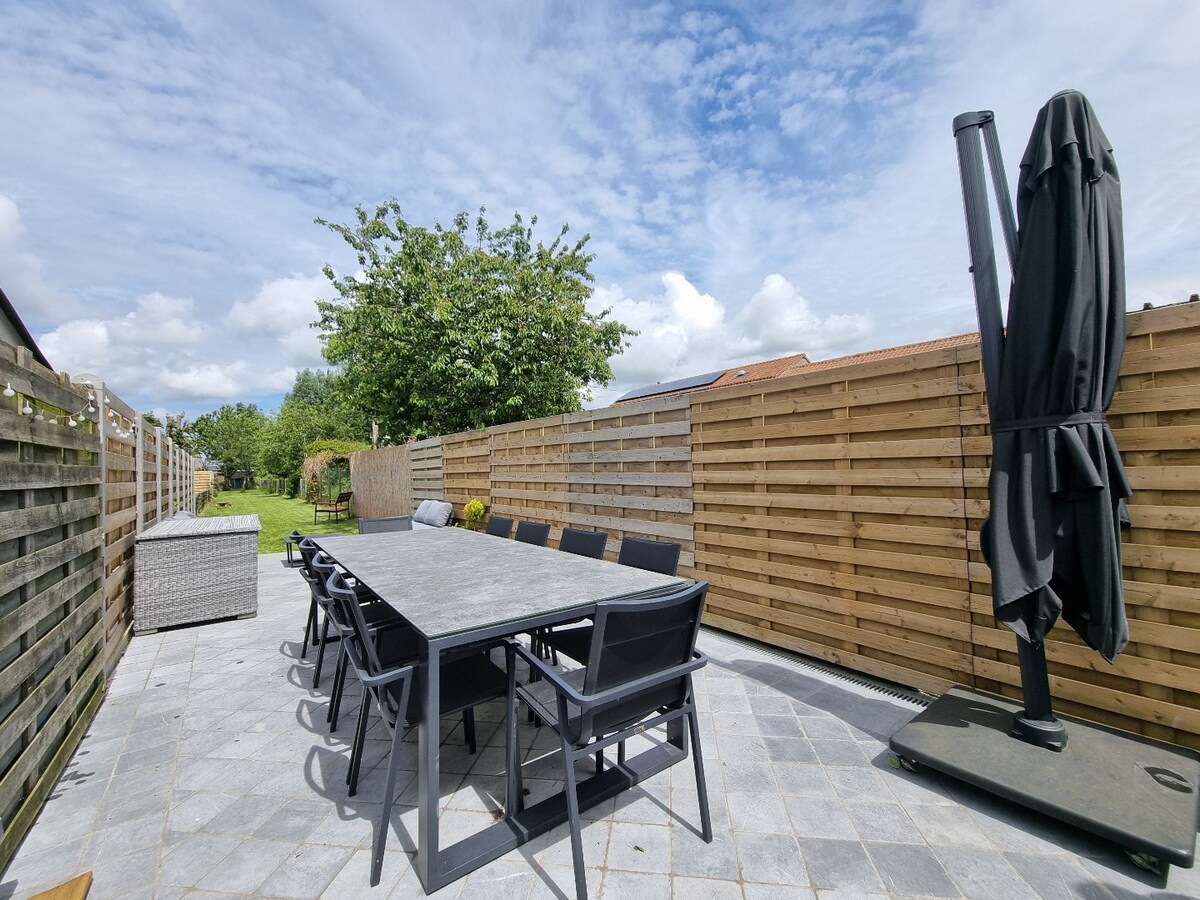 Toffe woning met zeer diepe tuin (467m²) te Koolkerke 