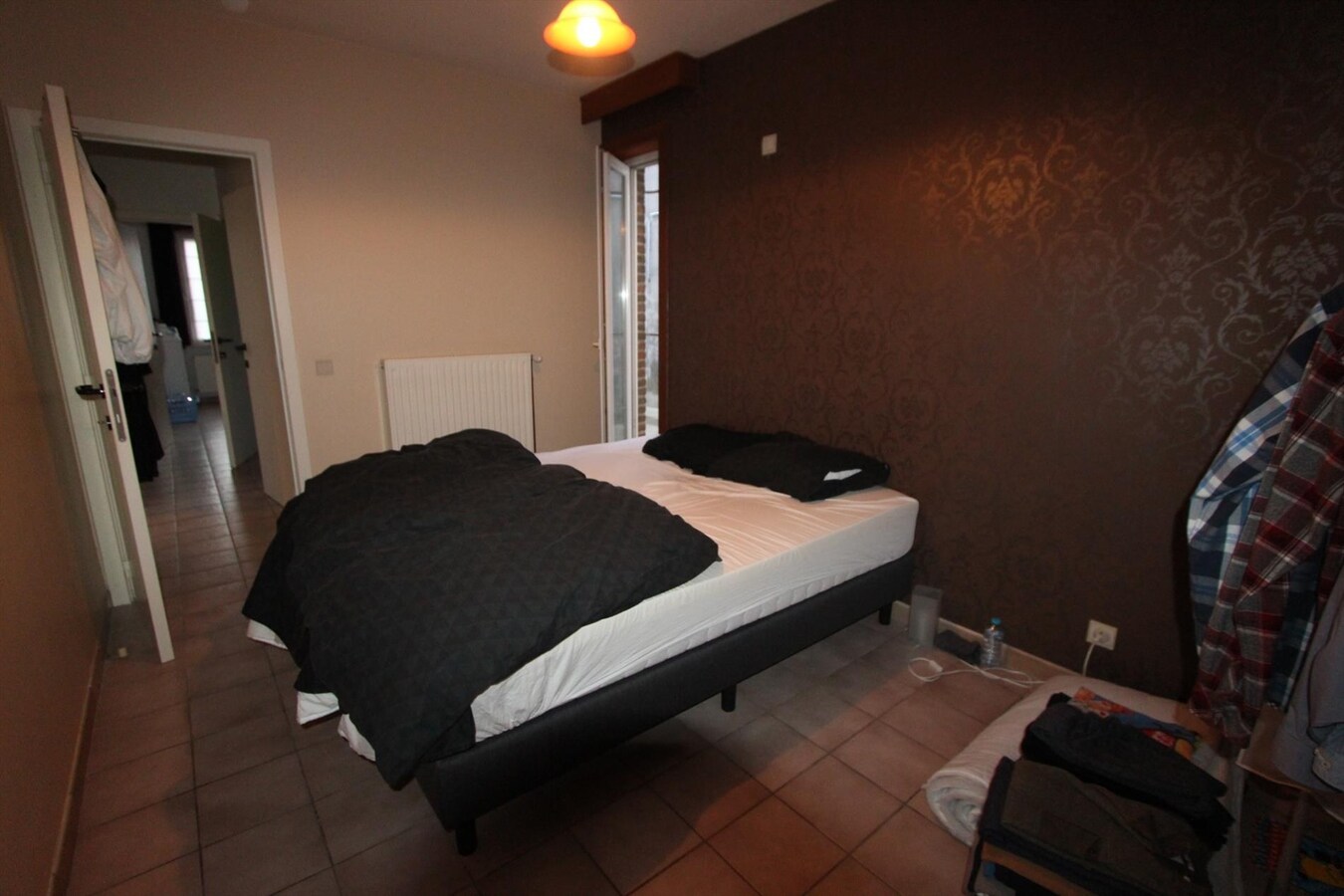 Gelijkvloers appartement met 2 slaapkamers en garage te Handzame 