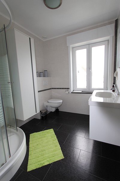 VERKOCHT IN UW BUURT ! 