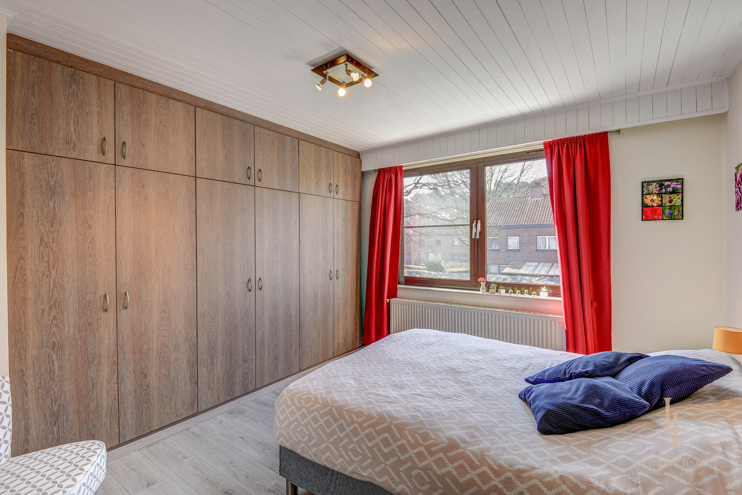 Charmante gezinswoning met groot terras en tal van mogelijkheden! 