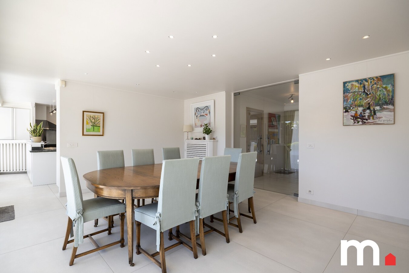 Unieke instapklare Villa te Emelgem op 621m² op TOPligging ! 