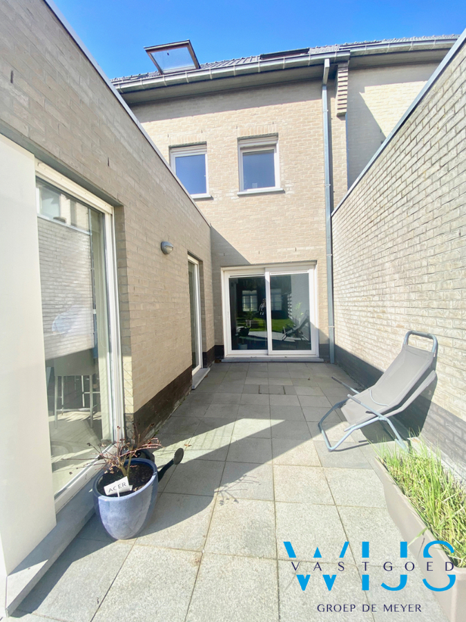 Prachtig woonhuis met 5 slaapkamers &amp; tuin te SLEIDINGE! 