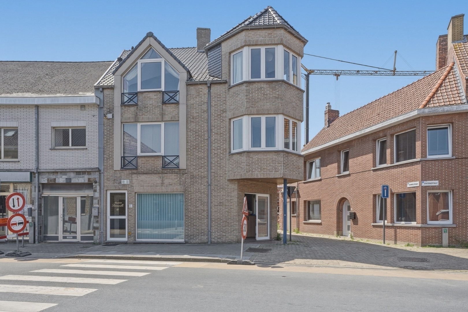 Instapklaar appartement met 2 slaapkamers te Eernegem 