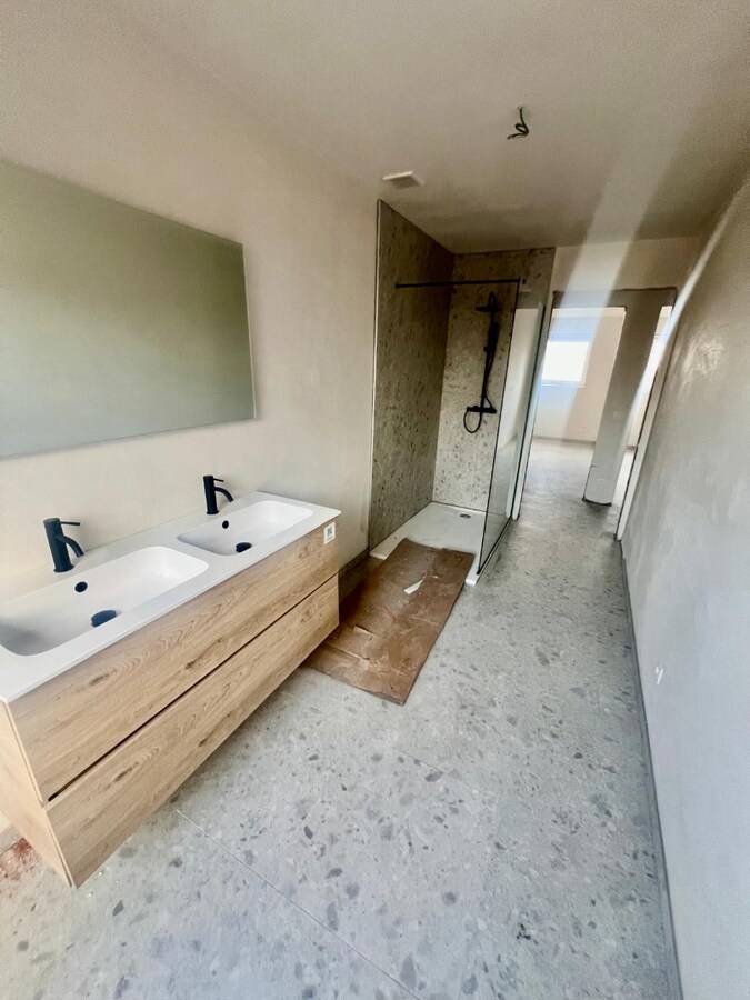 Ruime nieuwbouwwoning op goede ligging te Langemark-Poelkapelle 