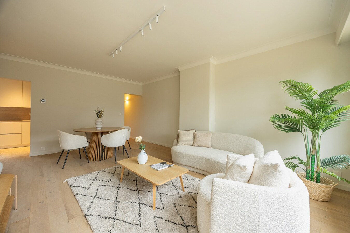 Gerenoveerd GLV appt. met tuin nabij Herentals Centrum! 