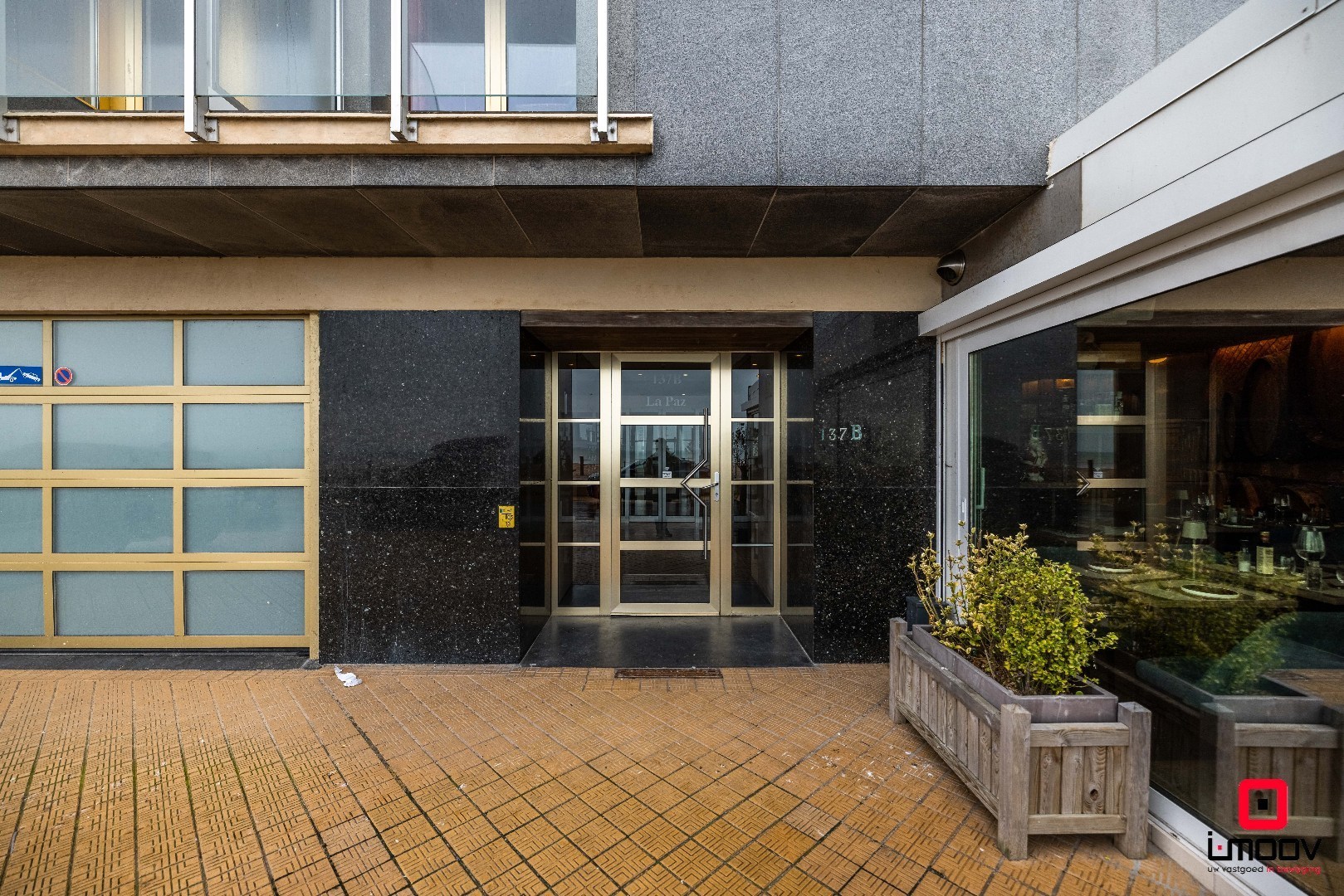 Bovenste verdieping studio met adembenemend zeezicht aan de Zeedijk, Mariakerke 