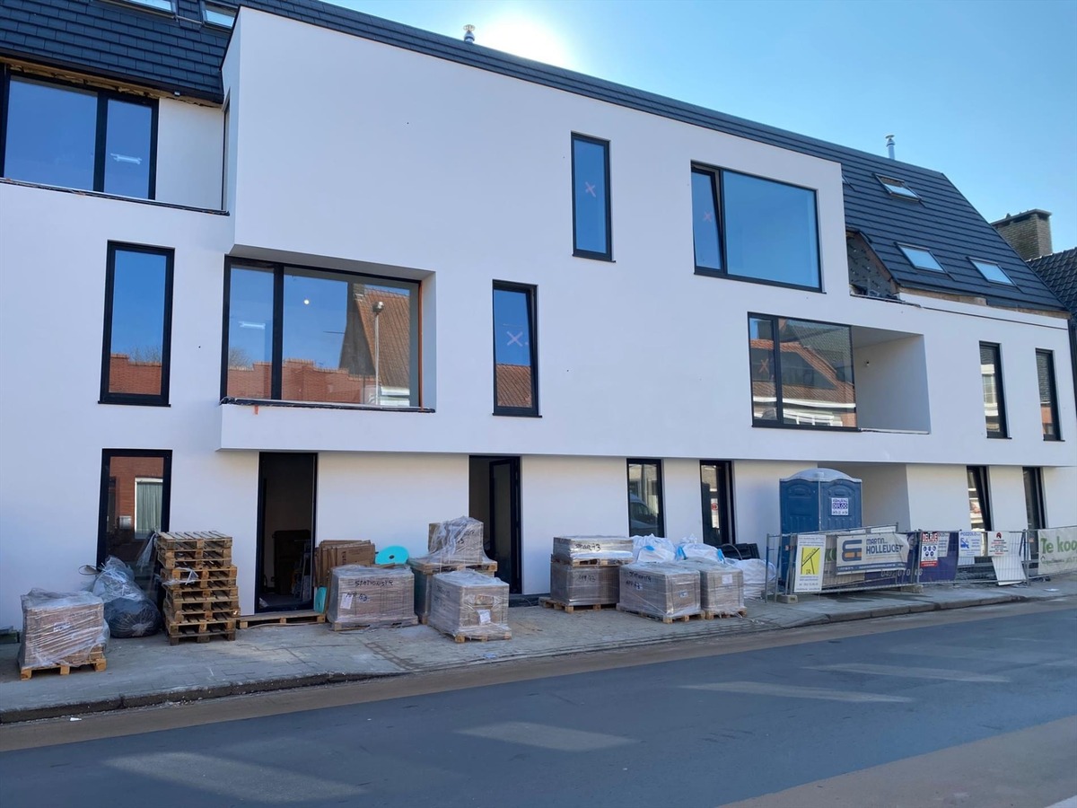 Uniek nieuwbouw appartement met 2 slaapkamers en veel zonlicht te Eernegem 