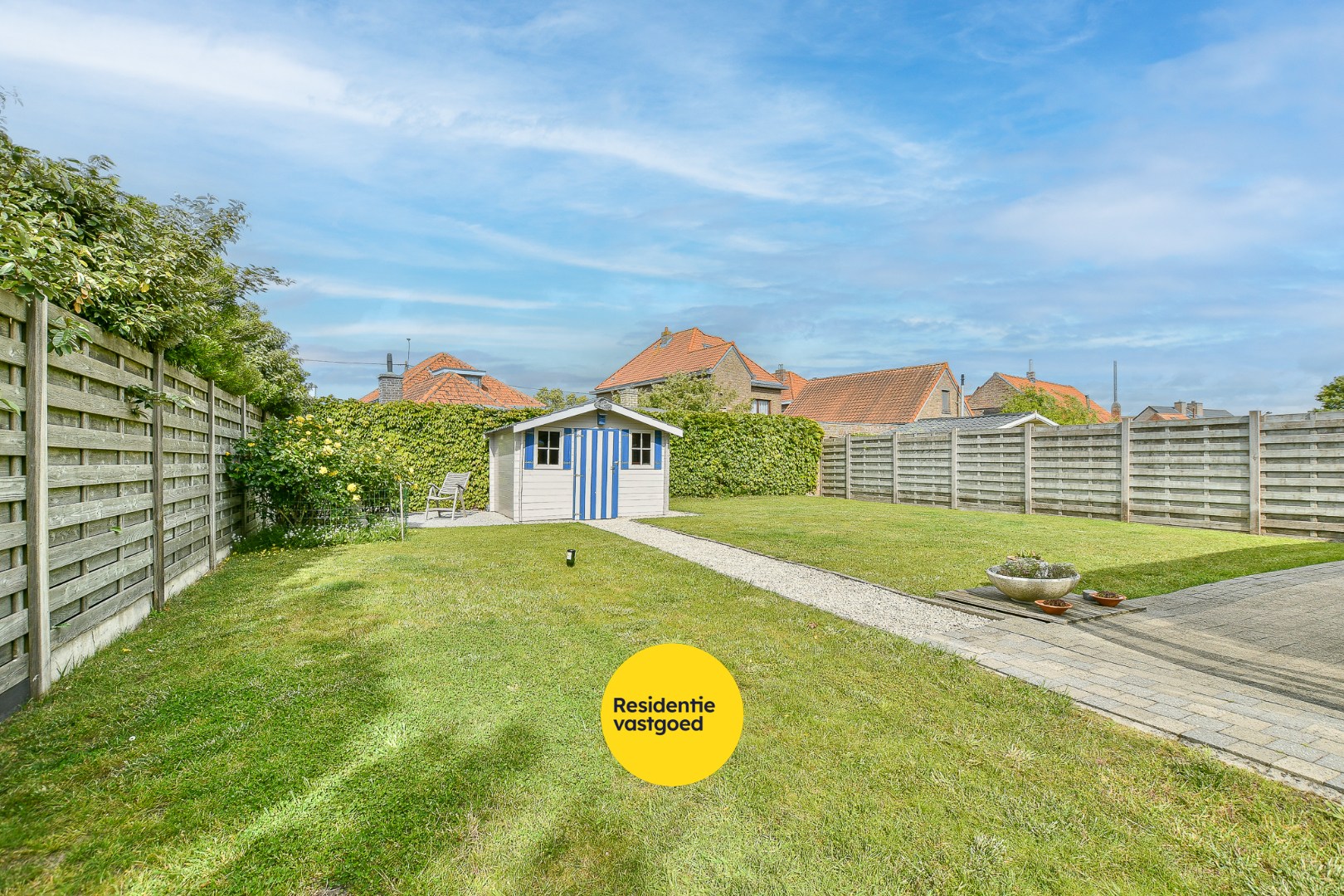 Instapklare halfopen bebouwing met 3 slaapkamers en tuin in De Haan! 